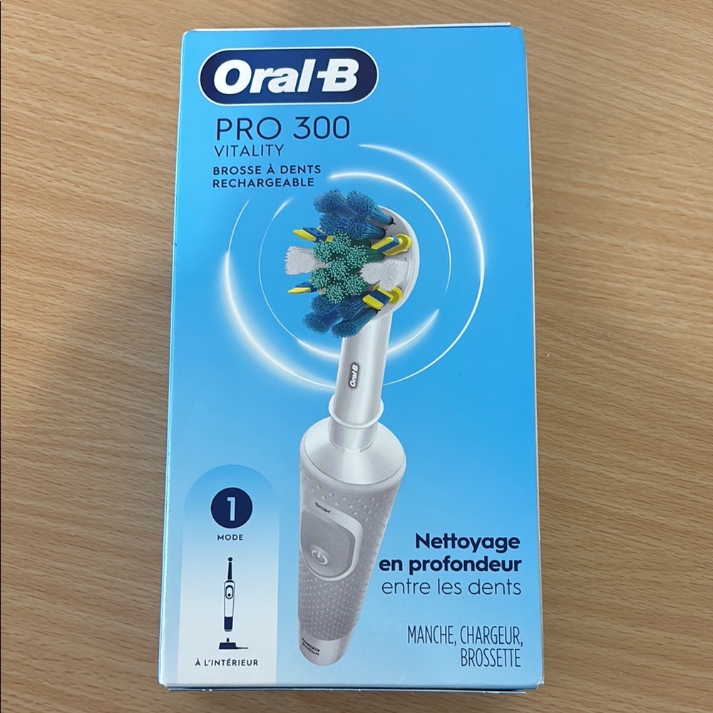 PRO 300 Electric Toothbrush - White